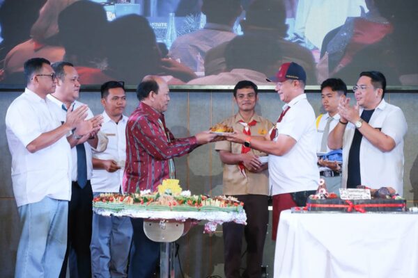 Marianna Resort & Convention, Tutktuk Samosir merayakan ulang tahun pertama