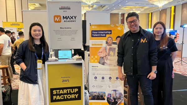 Maxy Academy Hadiri TechInAsia Jakarta: Kenalkan Solusi Mudah Cari Magang dan Persiapan Karier Mahasiswa