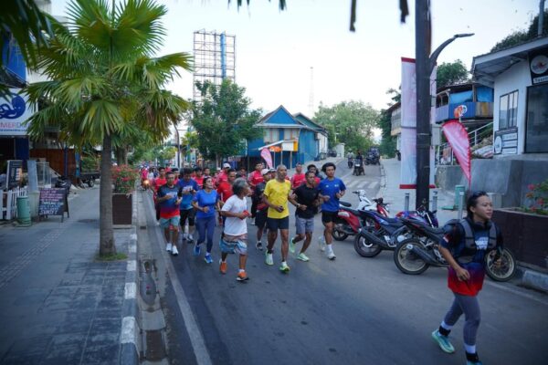 Komodo Runners Uji Coba Rute IFG Labuan Bajo Marathon 2024 Dalam Ajang SocioRun