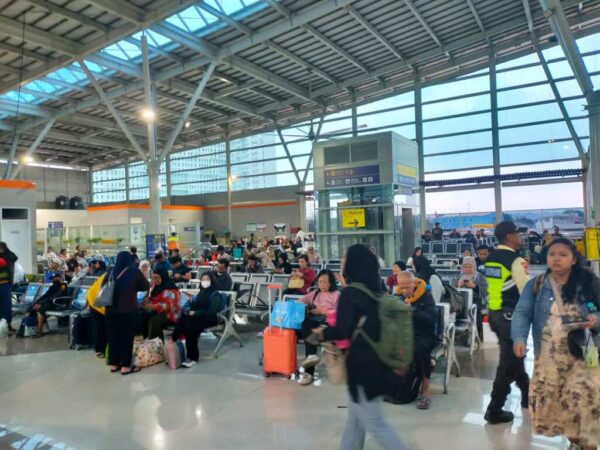 KAI Daop 1 Jakarta Siapkan 1.732 Perjalanan KA untuk Masa Angkutan Nataru 2025/2026