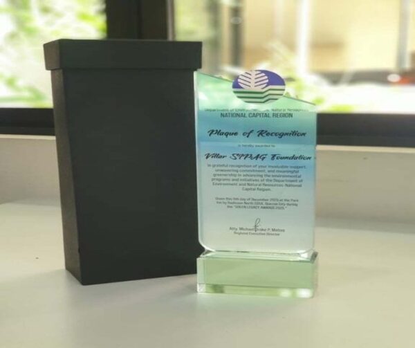 Villar Foundation Receives DENR Green Legacy Award