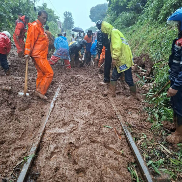 KAI Daop 2 Bandung Mohon Maaf atas Keterlambatan Sejumlah Perjalanan KA Akibat Gangguan Perjalanan di Petak Jalan Purwakarta–Ciganea