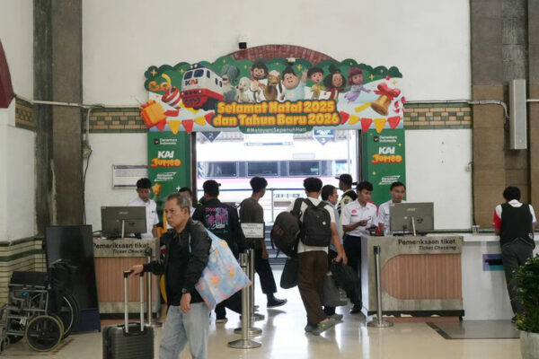 Sebanyak 42.777 Penumpang Gunakan Moda Kereta Api di Daop 4 Semarang pada H-2 Tahun Baru 2026