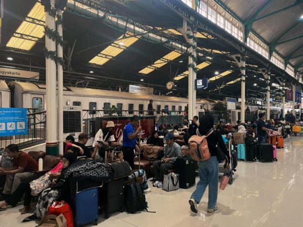 KAI Daop 6 Yogyakarta Layani 13 Juta Penumpang KA Jarak Jauh Sepanjang Tahun 2025