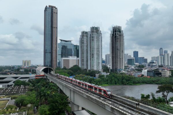 Jumlah Pengguna LRT Jabodebek Tumbuh 36,86 Persen Sepanjang 2025