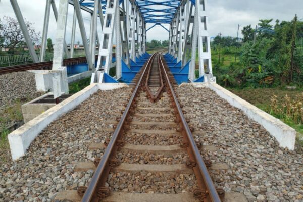 Gempa Pacitan, 11 Perjalanan KA di Daop 7 Madiun Dihentikan Perjalanannya