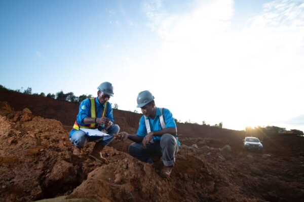 Proyek EV Baterai Grup MIND ID Ciptakan Nilai Tambah Hingga 100 Kali Lipat