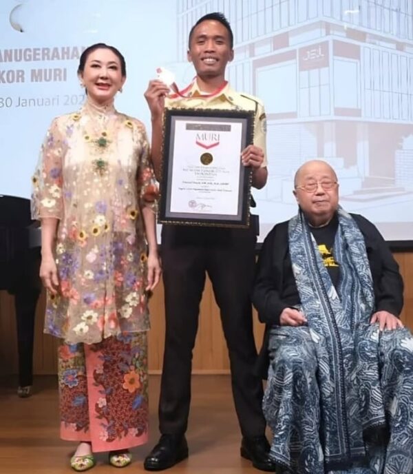 Membanggakan! Satpam BRI BO Tanjung Priok Region 6/Jakarta 1 Raih Rekor MURI sebagai Pembuat Karya Ilmiah Terbanyak