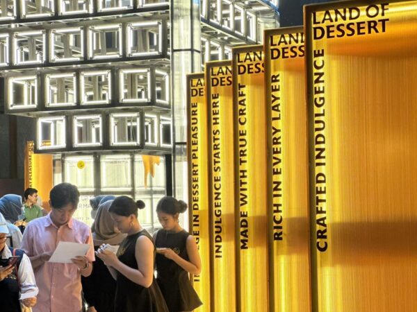 Crazy Dessert Festival in ASHTA District 8