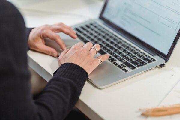 Kenali Modus Email Pishing dan Cara Menghindarinya