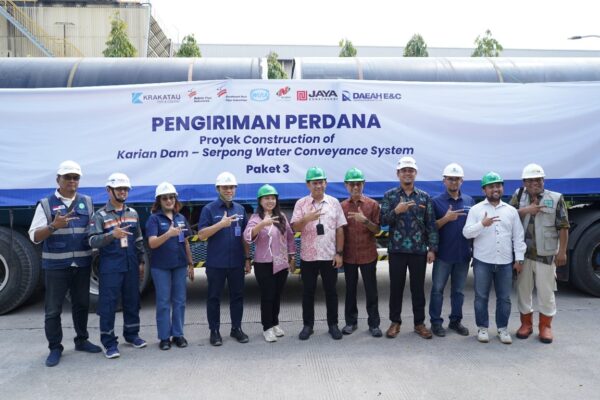 Perkuat Dukungan Infrastruktur Air Krakatau Pipe Resmi Memulai Pengiriman Perdana Proyek Karian